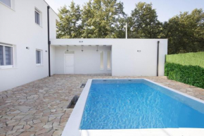 Villa Sveta Obitelj